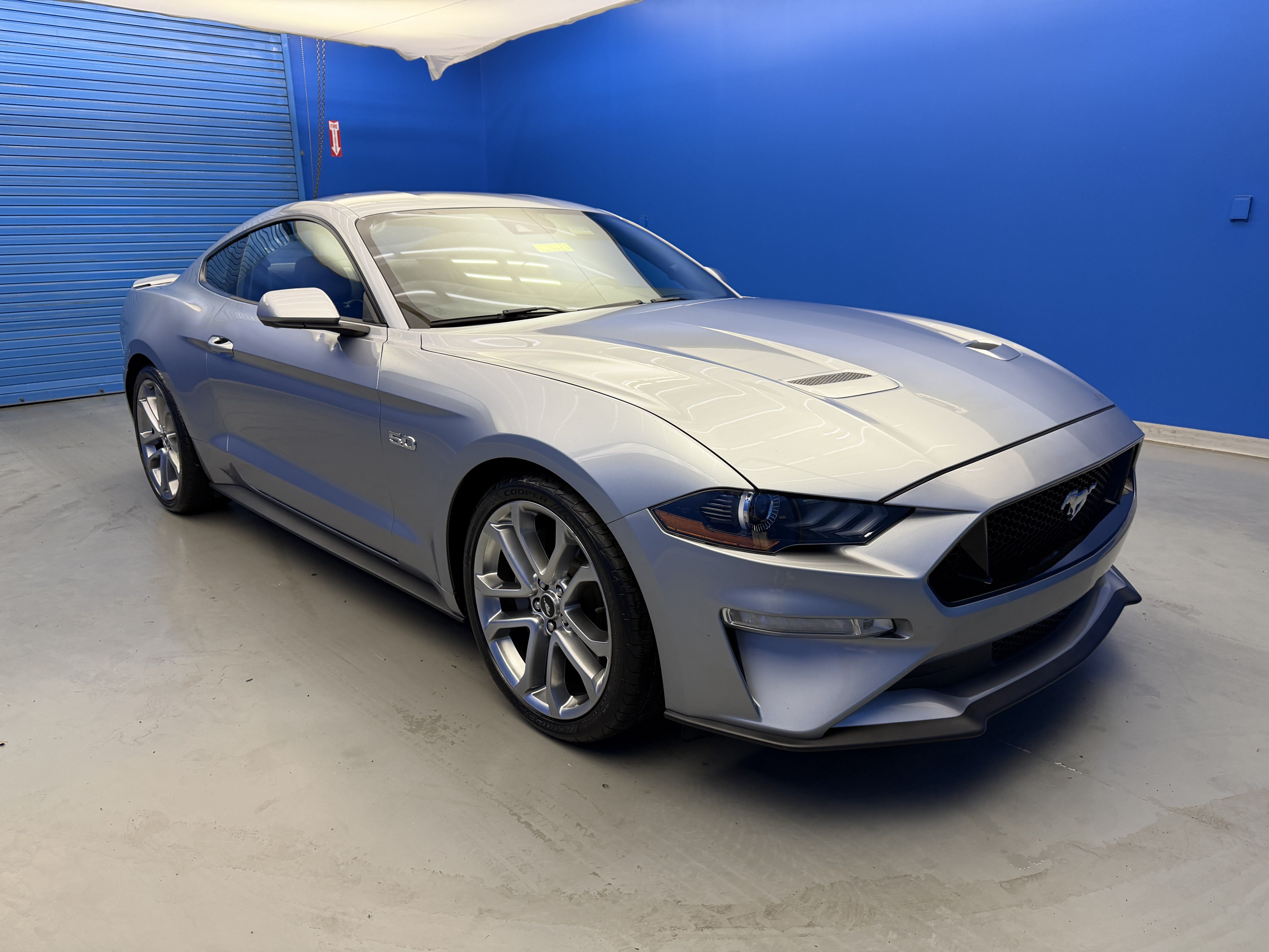 Used 2021 Ford Mustang GT Premium RWD image 2