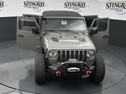 Used 2022 Jeep Gladiator Rubicon w/ Trailer Tow Package AWD/4WD image 37