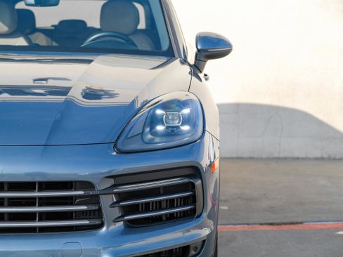 Used 2019 Porsche Cayenne image 42