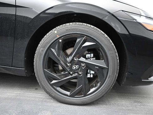 New 2026 Hyundai Elantra Sport FWD image 10