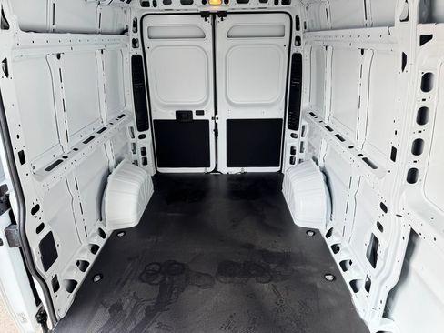 New 2026 RAM ProMaster 3500 w/ Storage Group FWD image 13