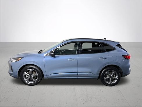 Used 2023 Ford Escape ST-Line FWD image 9