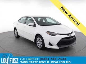 Used 2017 Toyota Corolla LE FWD video 1