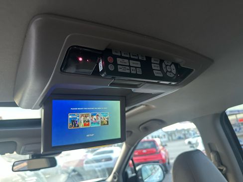 Used 2017 Honda Pilot Touring image 66