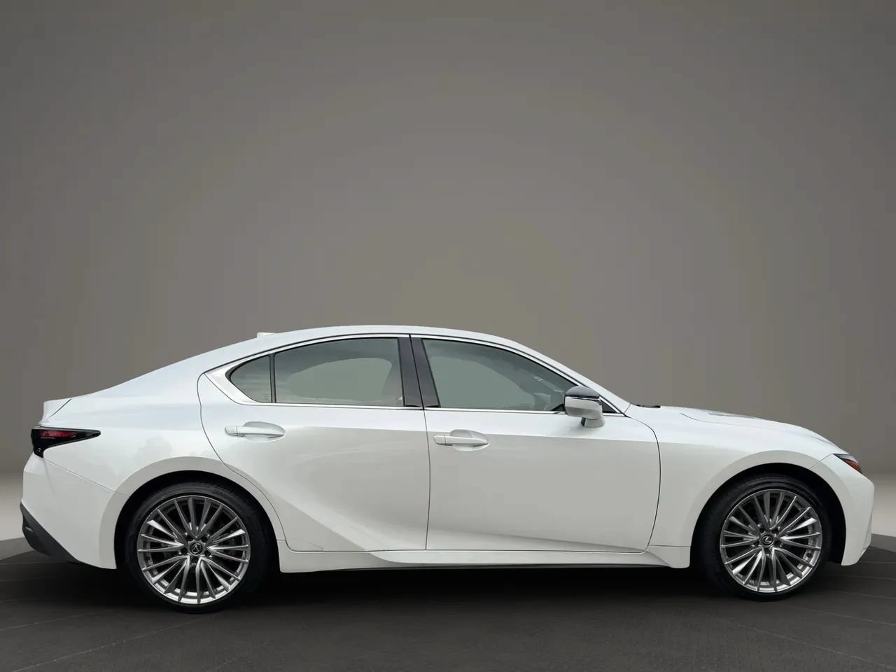 Used 2023 Lexus IS 300 AWD w/ Premium Package image 4