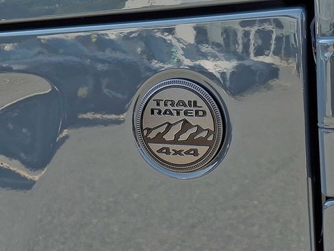 New 2026 Jeep Gladiator Sport AWD/4WD image 21