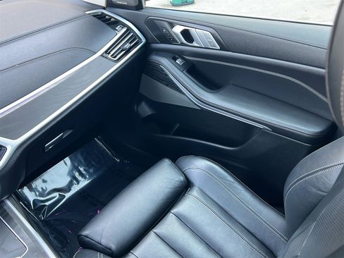 Used 2019 BMW X7 xDrive40i w/ Premium Package image 14