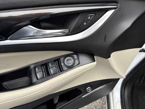 Used 2020 Buick Enclave Essence FWD image 15