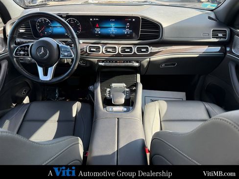 Used 2022 Mercedes-Benz GLS 450 4MATIC image 25