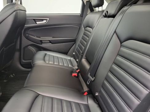 Certified 2023 Ford Edge SEL w/ Convenience Package AWD/4WD image 12