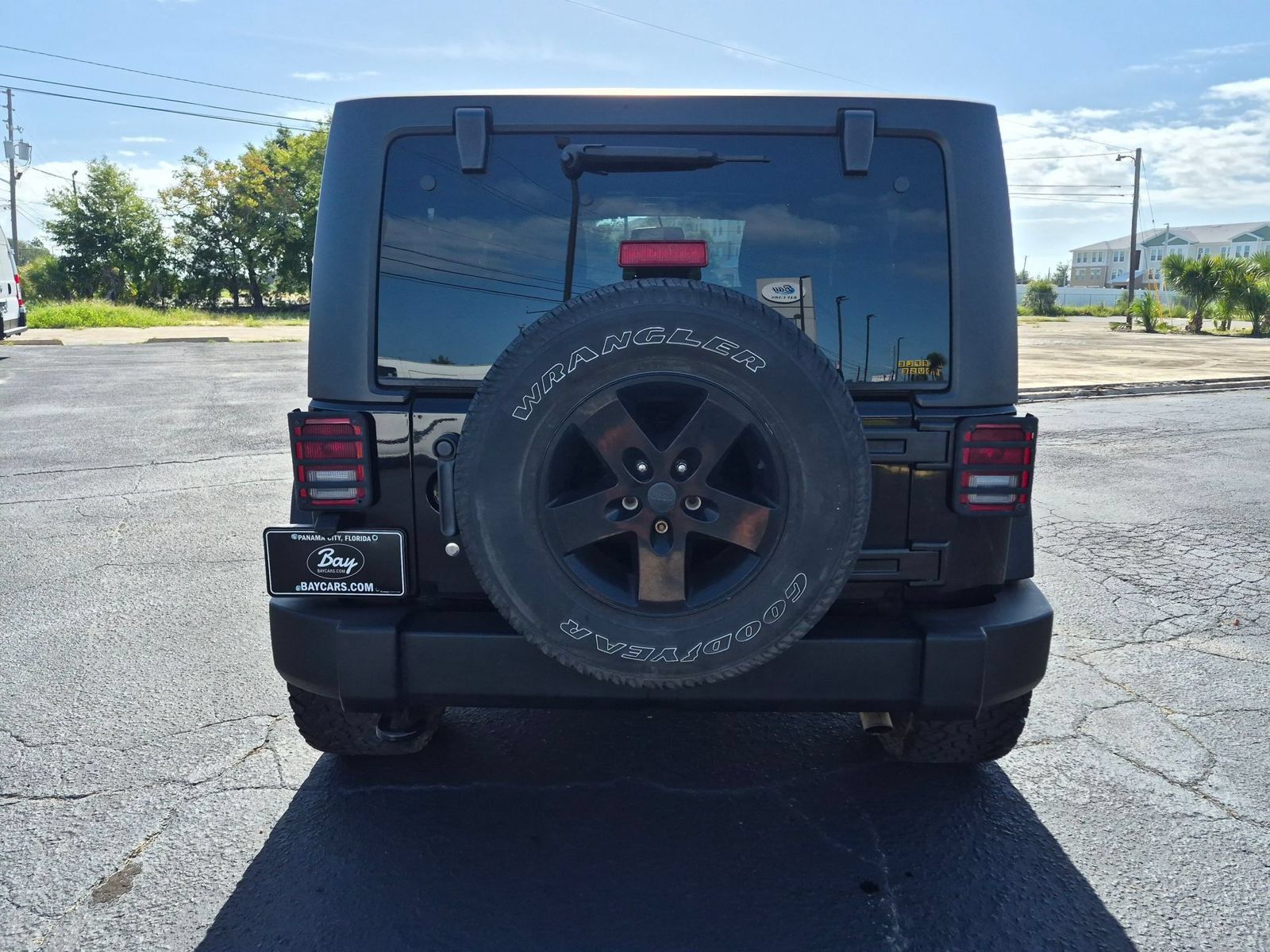 Used 2015 Jeep Wrangler Sport w/ Quick Order Package 24S AWD/4WD image 7