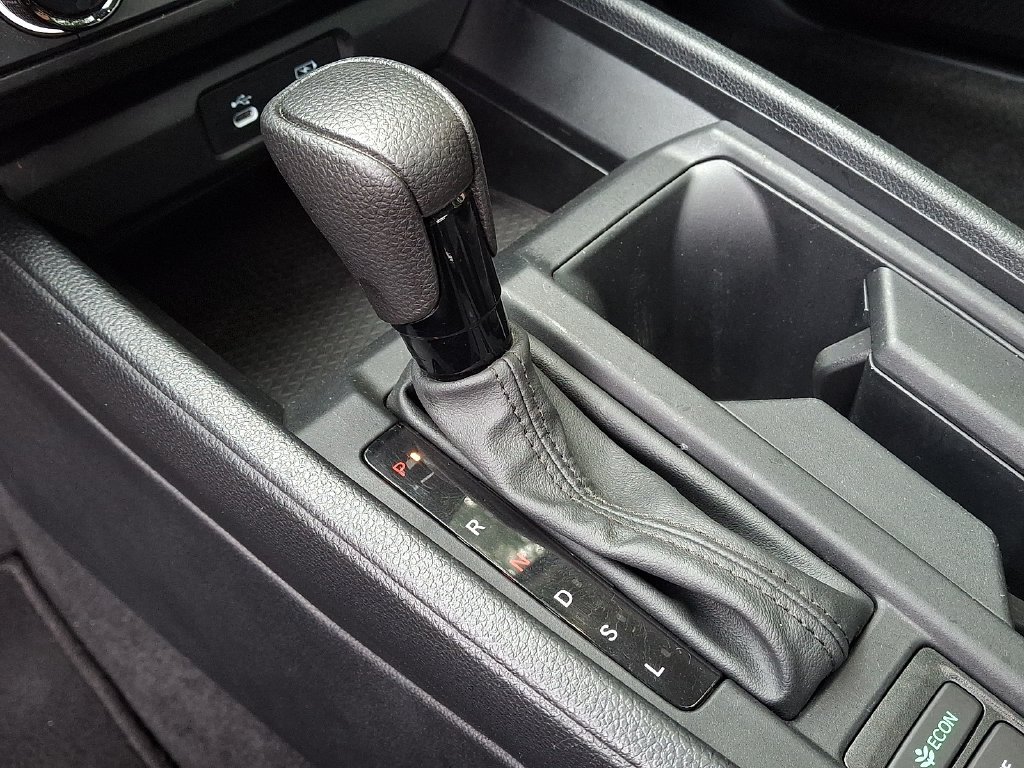 Used 2023 Honda Accord EX image 16