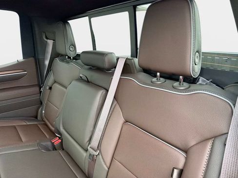 New 2026 GMC Sierra 1500 Denali w/ Denali Reserve Package AWD/4WD image 12