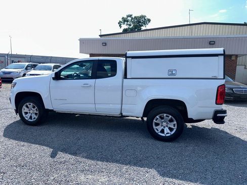 Used 2022 Chevrolet Colorado LT w/ Safety Package RWD image 13