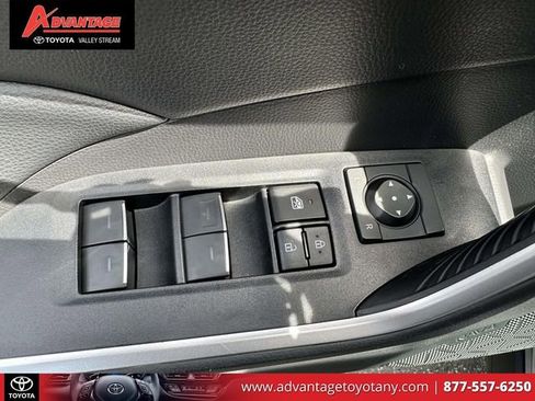 Used 2023 Toyota RAV4 XLE w/ Convenience Package AWD/4WD image 20