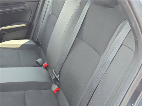 Used 2024 Honda Civic Sport image 17