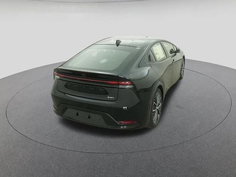 New 2026 Toyota Prius XLE image 8