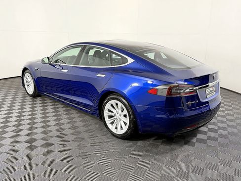 Used 2017 Tesla Model S 75D image 11