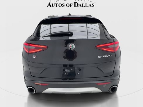 Used 2018 Alfa Romeo Stelvio Ti Sport AWD/4WD image 9