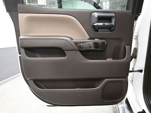 Used 2015 GMC Sierra 2500 Denali w/ Snow Plow Prep Package image 38