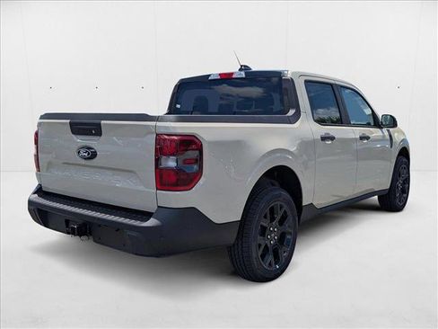New 2025 Ford Maverick XLT w/ Black Appearance Package image 2