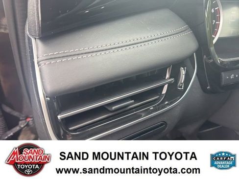 Used 2025 INFINITI QX60 Pure AWD/4WD image 15
