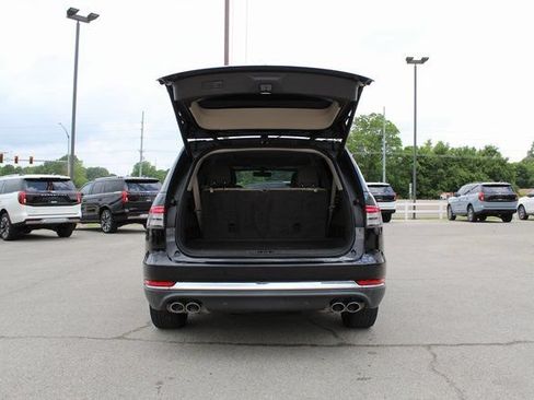 Used 2020 Lincoln Aviator Reserve w/ Equipment Group 201A AWD/4WD image 14