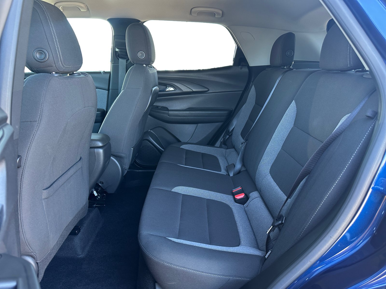 Used 2023 Chevrolet TrailBlazer LT FWD image 13