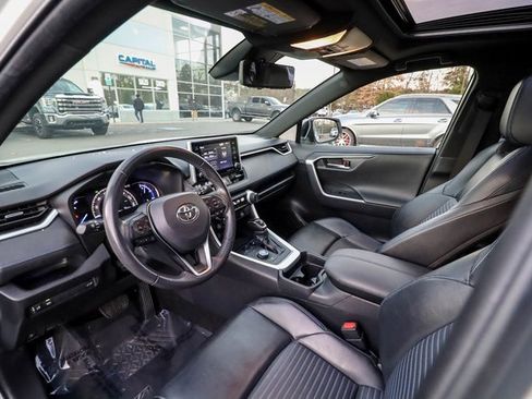 Used 2019 Toyota RAV4 XSE image 36