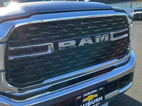 Used 2024 RAM 2500 Big Horn image 29