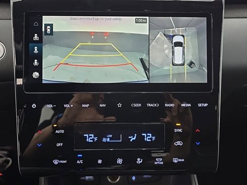 Used 2024 Hyundai Tucson Limited image 23