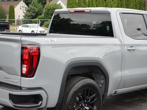 Used 2024 GMC Sierra 1500 Elevation AWD/4WD image 12