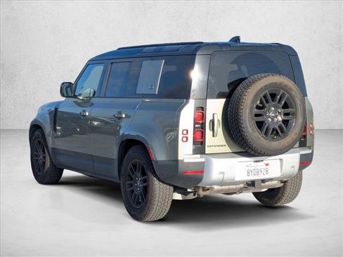 Used 2022 Land Rover Defender 110 image 7