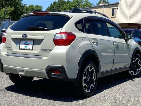 Used 2016 Subaru Crosstrek 2.0i Premium w/ Moonroof Package AWD/4WD image 13