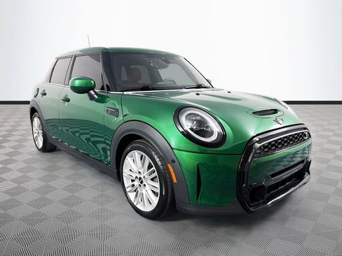 Used 2024 MINI Cooper S FWD image 1