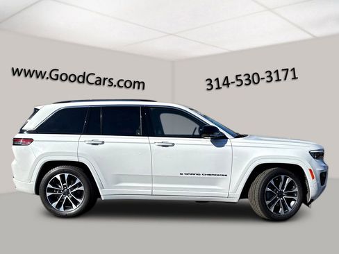 Used 2022 Jeep Grand Cherokee Overland w/ Advanced Protech Group III image 3