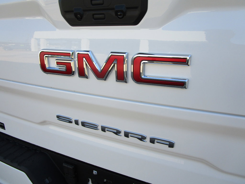 New 2026 GMC Sierra 1500 AT4 w/ AT4 Premium Package AWD/4WD image 18