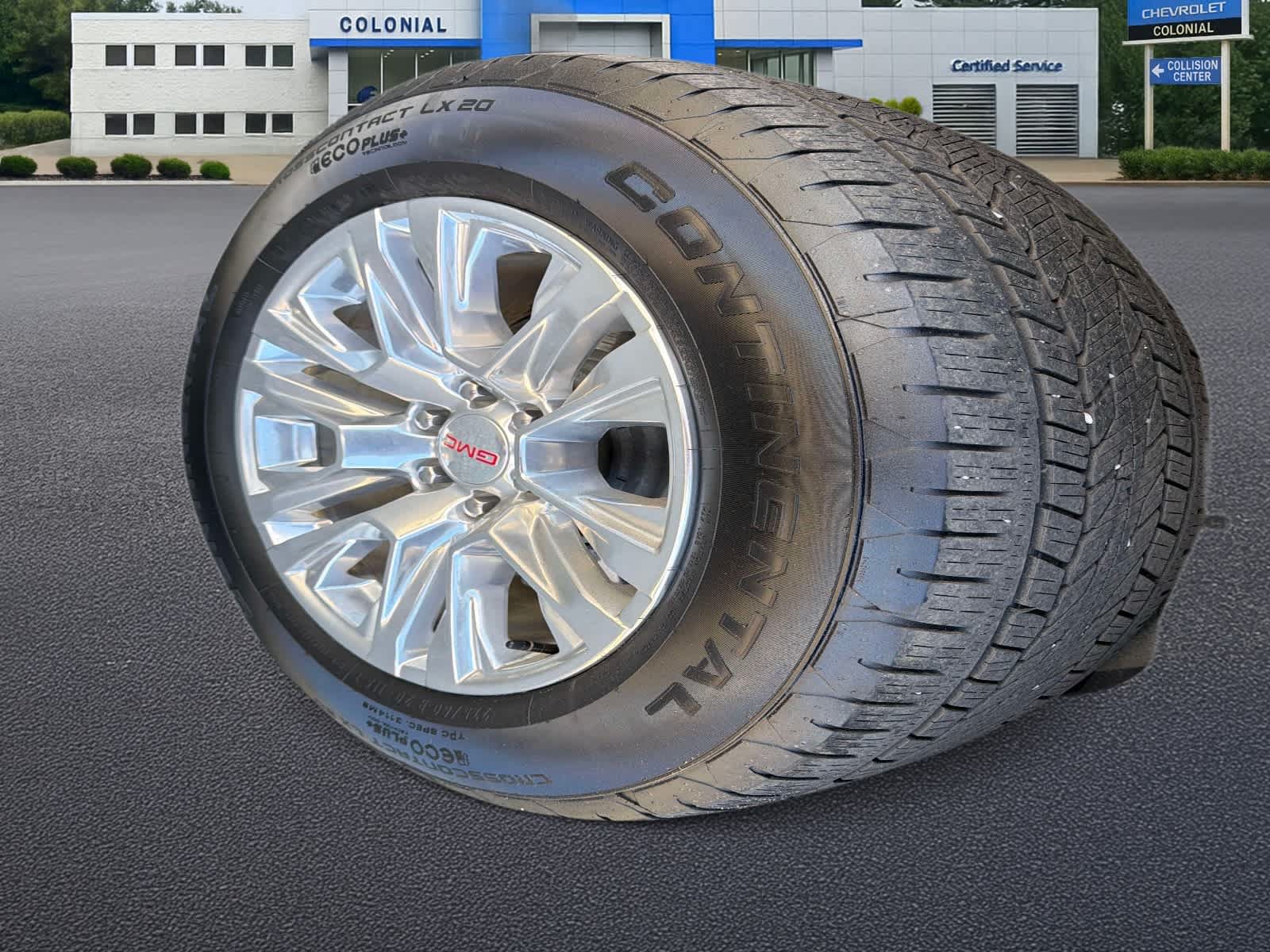 Used 2025 GMC Yukon Denali AWD/4WD image 19
