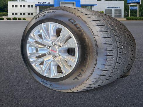 Used 2025 GMC Yukon Denali AWD/4WD image 19