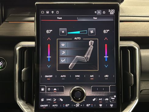 Used 2024 GMC Acadia Denali AWD/4WD image 18