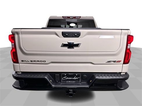 New 2026 Chevrolet Silverado 1500 ZR2 image 7