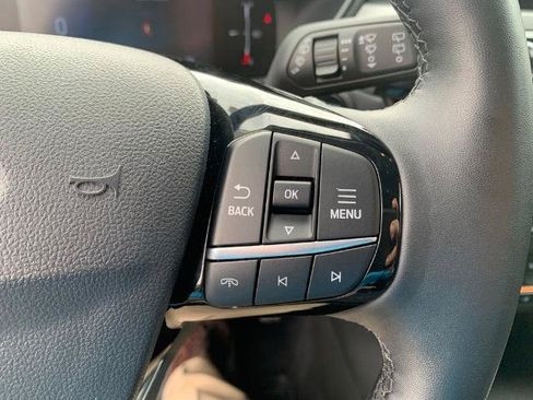 Certified 2025 Ford Escape Active w/ Cold Weather Package AWD/4WD image 39