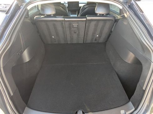 Used 2021 Tesla Model Y Long Range image 6