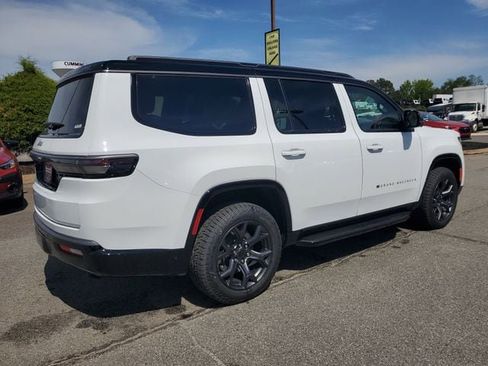 New 2026 Jeep Grand Wagoneer 4WD image 6