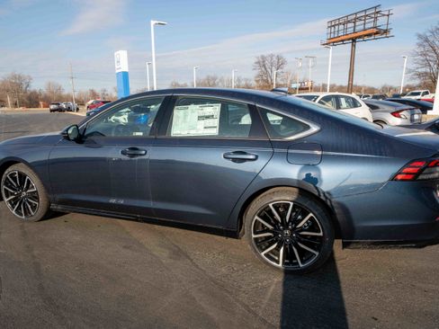 New 2026 Honda Accord Touring image 4