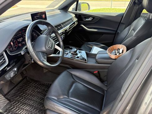 Used 2019 Audi Q7 3.0T Prestige w/ Prestige Package AWD/4WD image 4