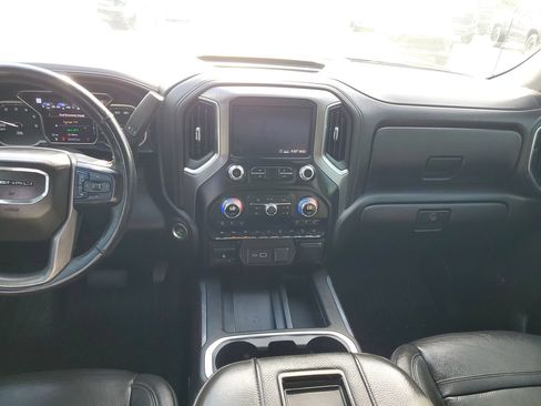 Used 2020 GMC Sierra 1500 Denali w/ Denali Ultimate Package AWD/4WD image 14