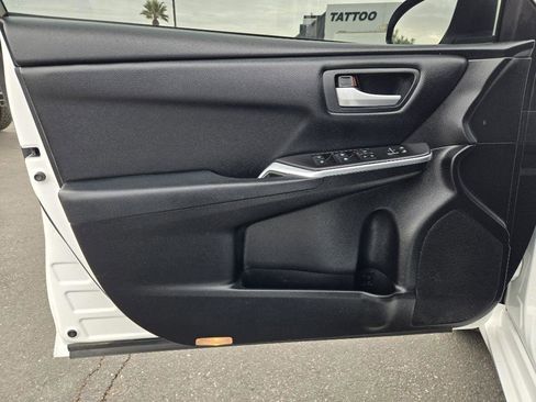 Used 2017 Toyota Camry LE image 11