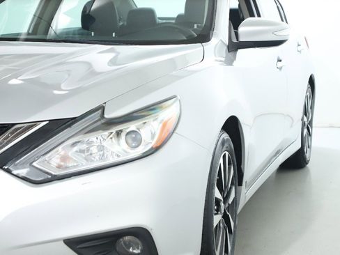 Used 2018 Nissan Altima 2.5 SL image 4
