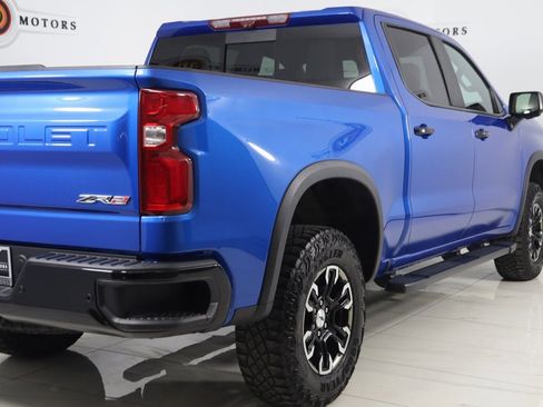 Used 2023 Chevrolet Silverado 1500 ZR2 w/ Technology Package image 45
